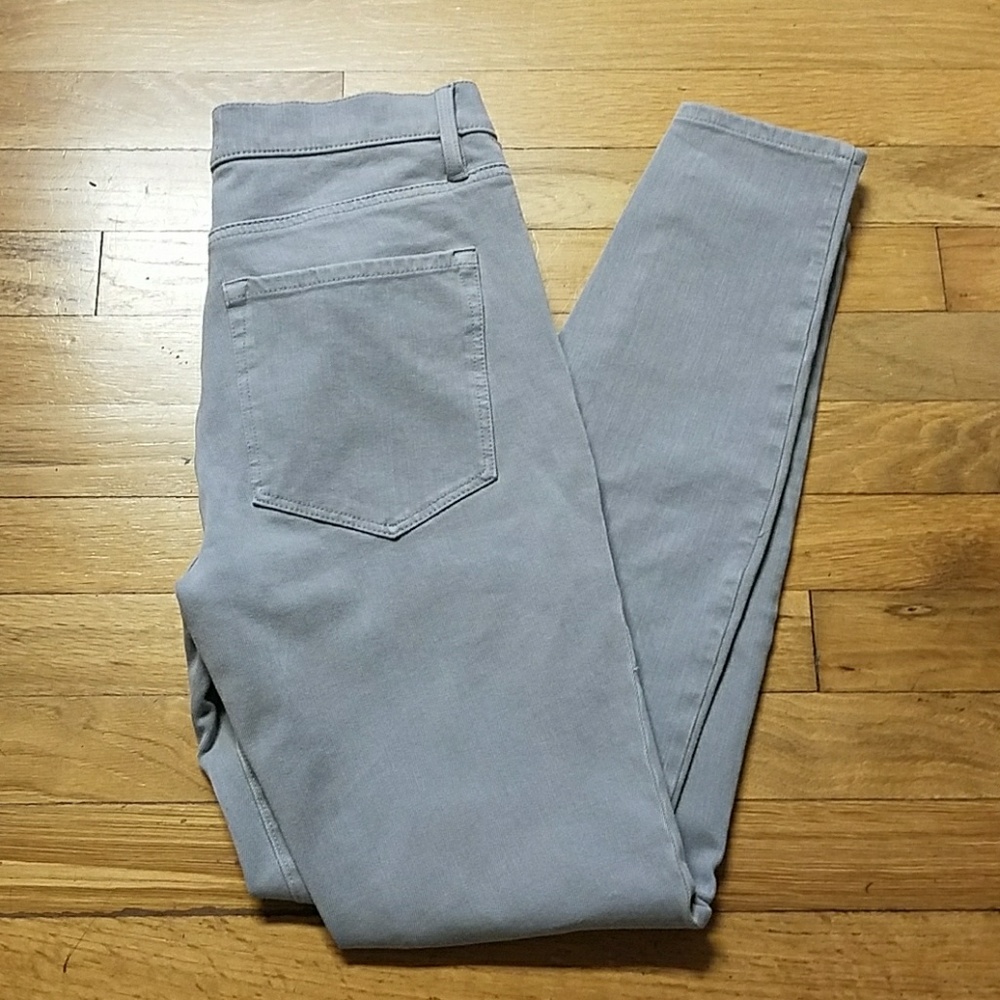 LOFT jean leggings size 6/28 light grey NWOT